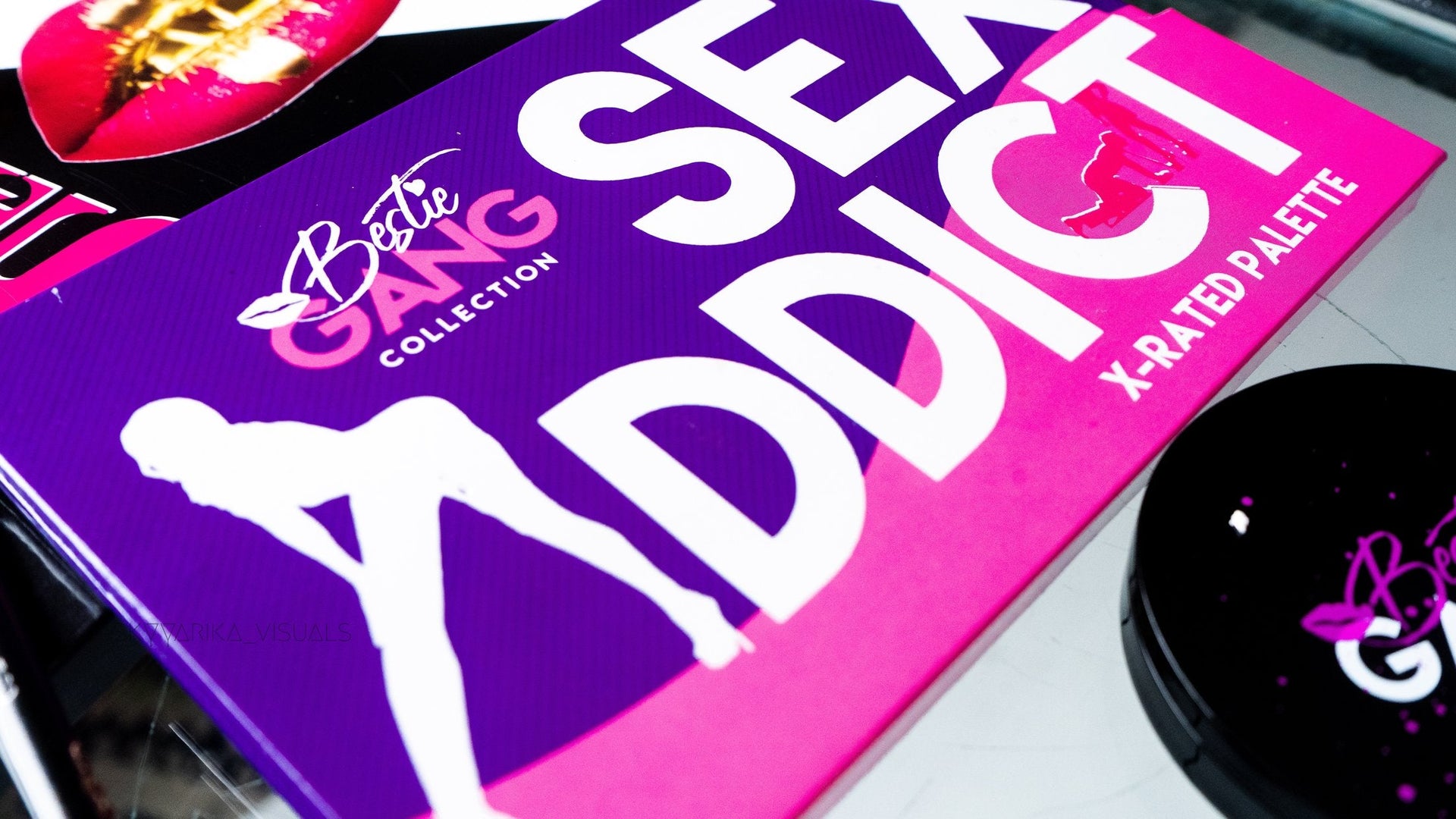 BG Addict Eyeshadow Palette
